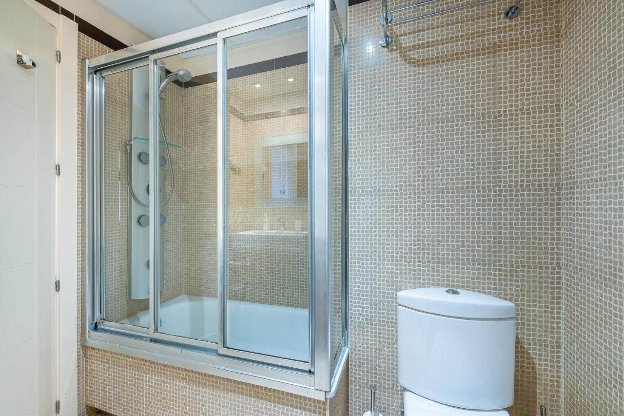 797 Holiday Rentals - Arcosur1- Moderno Apartamento Con Terraza Y Vistas Benalmádena Buitenkant foto