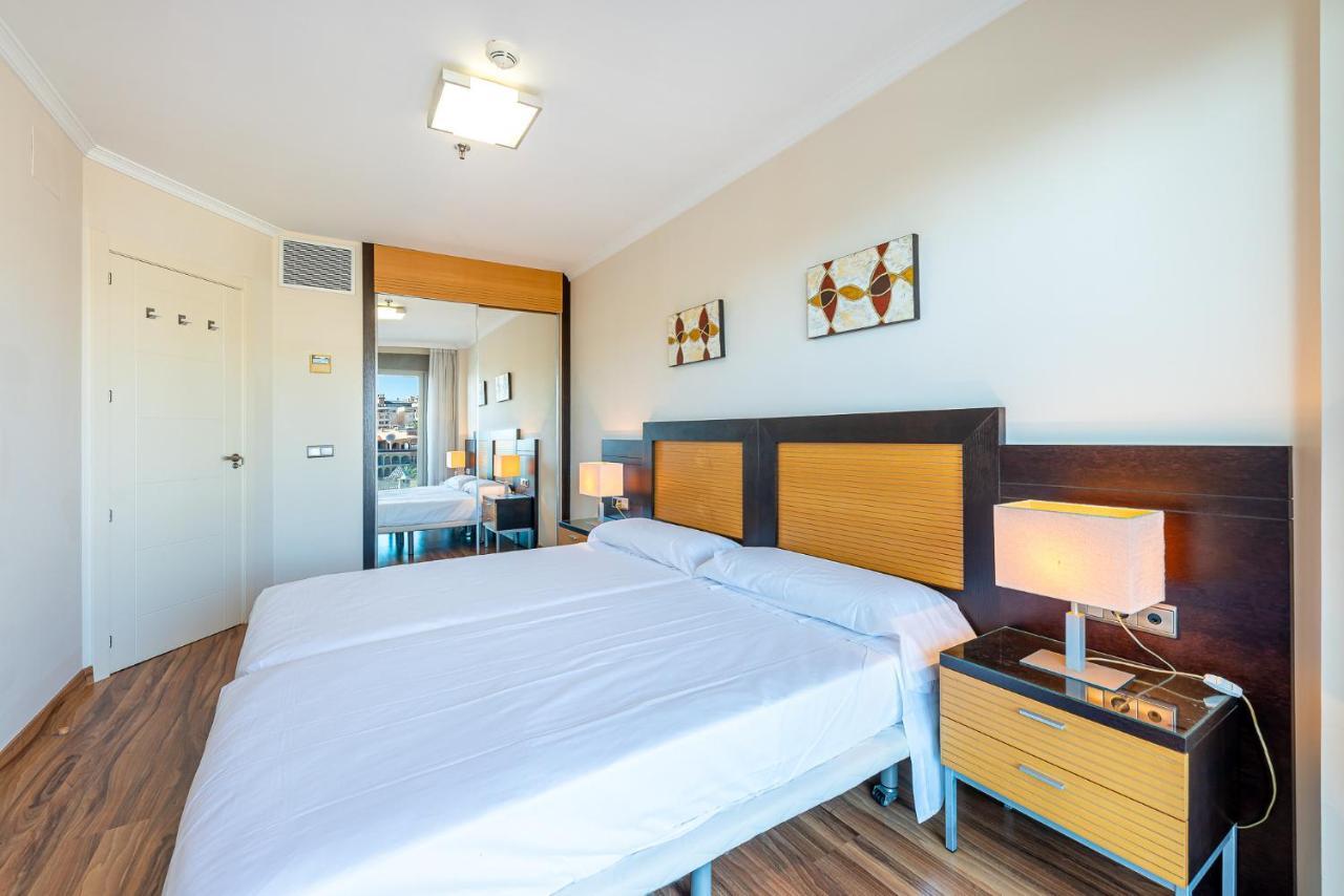 797 Holiday Rentals - Arcosur1- Moderno Apartamento Con Terraza Y Vistas Benalmádena Buitenkant foto
